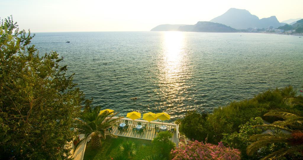 Apartments Villa Mare Mar 수토모레 외부 사진