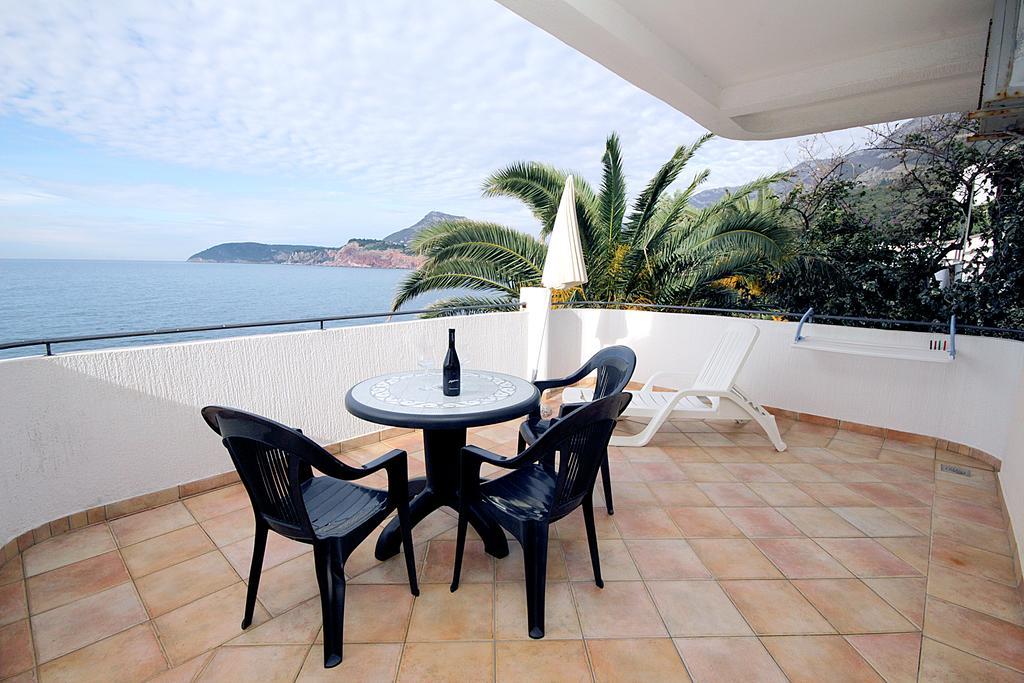 Apartments Villa Mare Mar 수토모레 외부 사진
