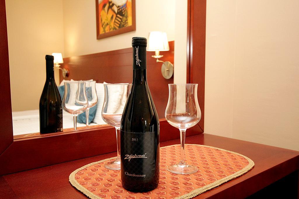 Apartments Villa Mare Mar 수토모레 외부 사진